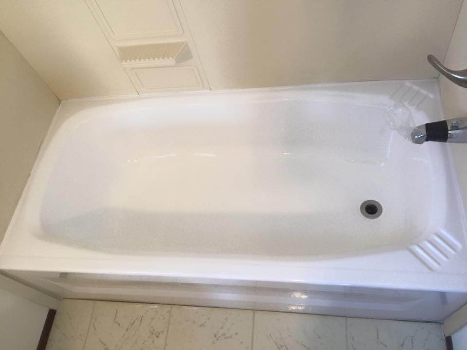 How to Clean and Maintain a Refinished Bathtub